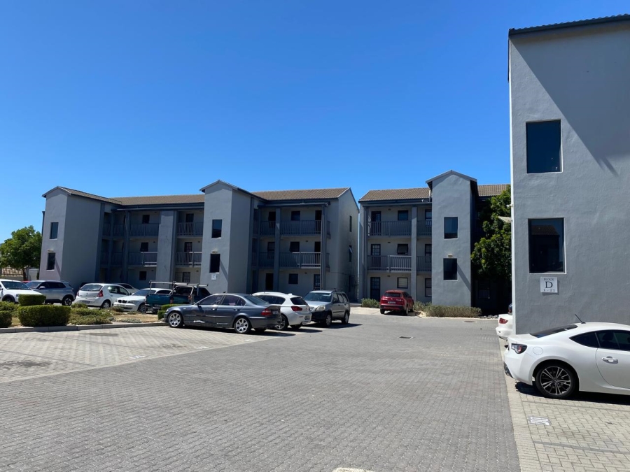 2 Bedroom Property for Sale in Parklands East Western Cape